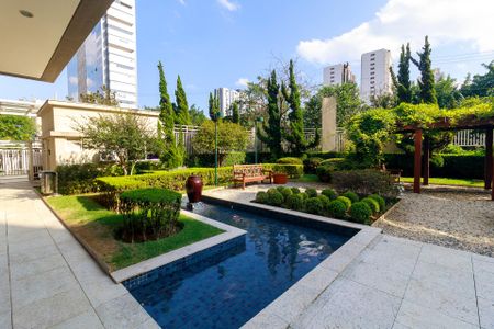 Apartamento para alugar com 285m², 3 quartos e 3 vagas Apartamento para alugar com 285m², 3 quartos e 3 vagasÁrea Comum