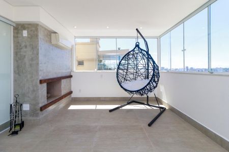 Apartamento para alugar com 285m², 3 quartos e 3 vagas Apartamento para alugar com 285m², 3 quartos e 3 vagasCobertura