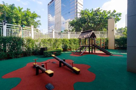 Apartamento para alugar com 285m², 3 quartos e 3 vagas Apartamento para alugar com 285m², 3 quartos e 3 vagasPlayground