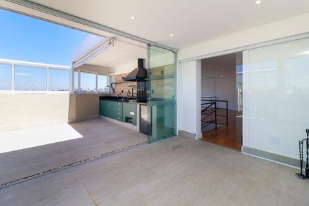 Apartamento para alugar com 285m², 3 quartos e 3 vagas Apartamento para alugar com 285m², 3 quartos e 3 vagasCobertura - Churrasqueira