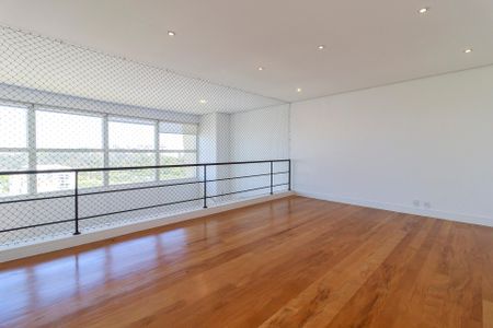 Apartamento para alugar com 285m², 3 quartos e 3 vagas Apartamento para alugar com 285m², 3 quartos e 3 vagasMezanino