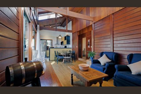 Sala  de casa de condomínio à venda com 4 quartos, 150m² em Fazenda dos Pires, Nova Lima