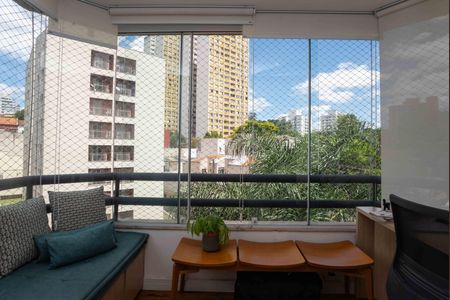 Apartamento à venda com 123m², 3 quartos e 3 vagasVaranda