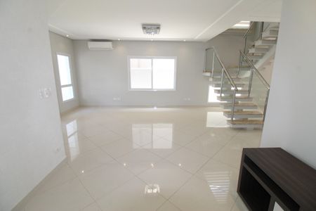 Sala de casa de condomínio para alugar com 4 quartos, 233m² em Urbanova, São José dos Campos