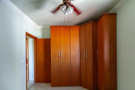 Apartamento à venda com 66m², 2 quartos e 1 vagaQuarto 2