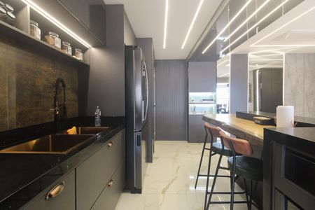 Apartamento à venda com 112m², 3 quartos e 2 vagas Apartamento à venda com 112m², 3 quartos e 2 vagasCozinha