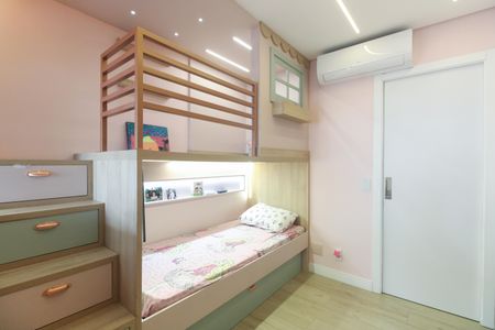 Apartamento à venda com 112m², 3 quartos e 2 vagas Apartamento à venda com 112m², 3 quartos e 2 vagasSuíte 1