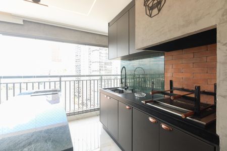 Apartamento à venda com 112m², 3 quartos e 2 vagas Apartamento à venda com 112m², 3 quartos e 2 vagasVaranda Gourmet