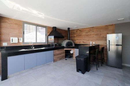 Apartamento à venda com 112m², 3 quartos e 2 vagas Apartamento à venda com 112m², 3 quartos e 2 vagasCondomínio - Churrasqueira