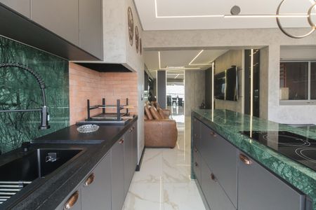 Apartamento à venda com 112m², 3 quartos e 2 vagas Apartamento à venda com 112m², 3 quartos e 2 vagasVaranda Gourmet