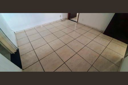 Casa para alugar com 2 quartos, 120m² em Jardim Roberto, Osasco