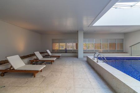 Apartamento à venda com 69m², 2 quartos e 1 vagaÁrea comum - Piscina