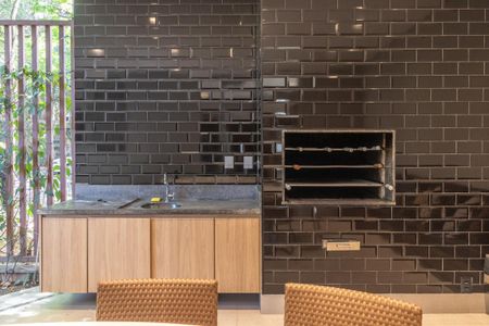 Apartamento à venda com 69m², 2 quartos e 1 vagaÁrea comum - Churrasqueira