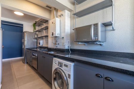 Apartamento à venda com 69m², 2 quartos e 1 vagaÁrea de Serviço