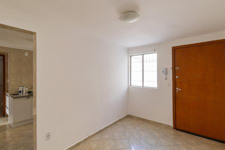 Sala de apartamento à venda com 3 quartos, 59m² em Conjunto Habitacional Padre Manoel de Paiva, São Paulo