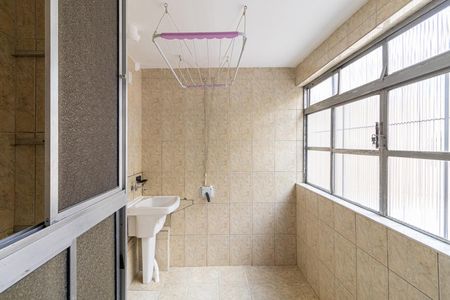 Apartamento à venda com 59m², 3 quartos e 1 vagaÁrea de Serviço