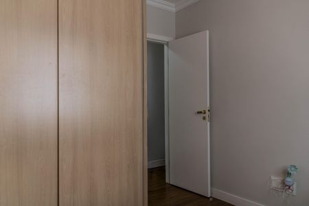 Apartamento à venda com 212m², 3 quartos e 2 vagas Apartamento à venda com 212m², 3 quartos e 2 vagasQuarto 2