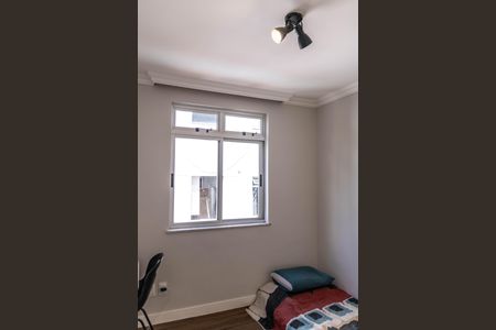 Apartamento à venda com 212m², 3 quartos e 2 vagas Apartamento à venda com 212m², 3 quartos e 2 vagasQuarto 2