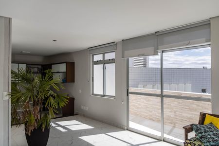 Apartamento à venda com 212m², 3 quartos e 2 vagas Apartamento à venda com 212m², 3 quartos e 2 vagasEspaço Gourmet