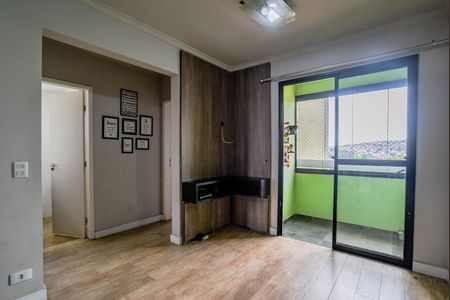 Sala de apartamento para alugar com 2 quartos, 65m² em Vila Homero Thon, Santo André
