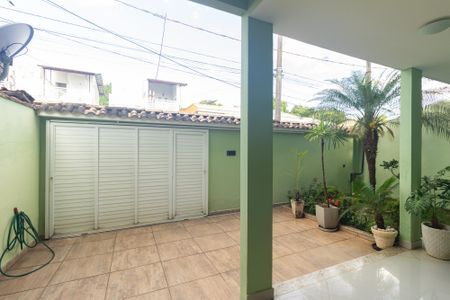 Casa para alugar com 200m², 3 quartos e 4 vagasEntrada