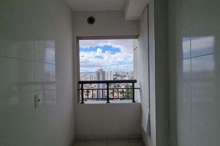 Apartamento à venda com 64m², 2 quartos e 1 vagaÁrea de Serviço