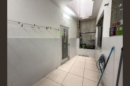 Apartamento à venda com 100m², 2 quartos e sem vagaÁrea de Serviço