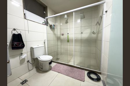 Apartamento à venda com 100m², 2 quartos e sem vagaBanheiro