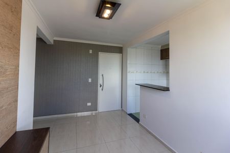 Sala de apartamento para alugar com 2 quartos, 46m² em Água Chata, Guarulhos