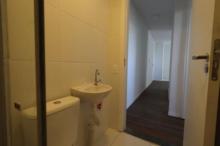 Apartamento para alugar com 43m², 2 quartos e sem vagaBanheiro