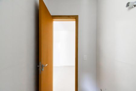 Apartamento à venda com 50m², 2 quartos e sem vaga Apartamento à venda com 50m², 2 quartos e sem vagaBanheiro