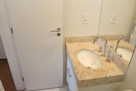 Apartamento à venda com 127m², 3 quartos e 1 vagaBanheiro da Suíte 3