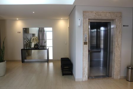 Apartamento à venda com 127m², 3 quartos e 1 vagaHall social