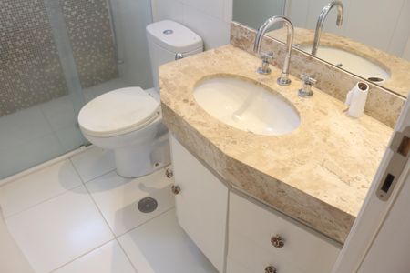 Apartamento à venda com 127m², 3 quartos e 1 vagaBanheiro da Suíte 2