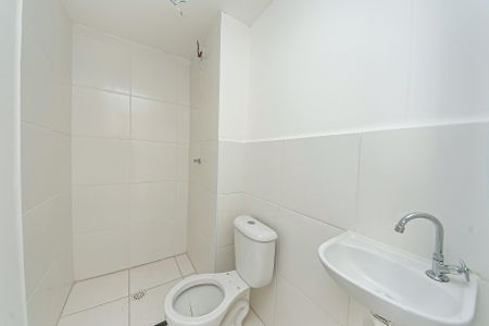 Banheiro de apartamento à venda com 1 quarto, 28m² em Vila Ema, São Paulo
