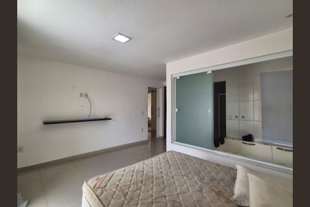 Casa de condomínio para alugar com 190m², 3 quartos e 2 vagas Casa de condomínio para alugar com 190m², 3 quartos e 2 vagasSuíte 2