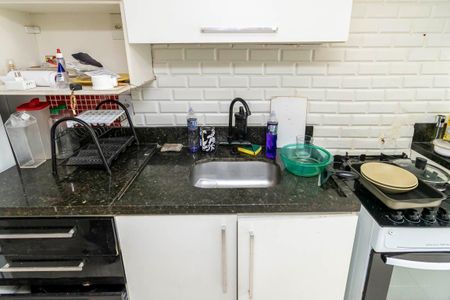 Apartamento para alugar com 74m², 2 quartos e 1 vagaCozinha