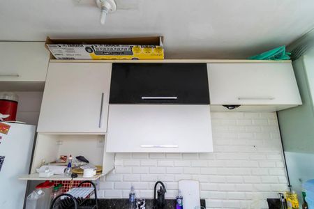 Apartamento para alugar com 74m², 2 quartos e 1 vagaCozinha - Armários