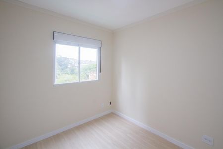 Quarto 1 de apartamento para alugar com 2 quartos, 47m² em Jardim São Luís, São Paulo