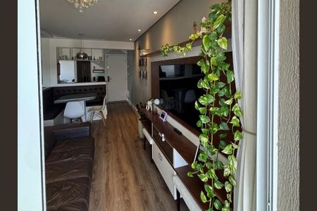 Sala de apartamento para alugar com 2 quartos, 54m² em Casa Branca, Santo André