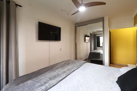 Apartamento à venda com 135m², 4 quartos e 2 vagas Apartamento à venda com 135m², 4 quartos e 2 vagasSuite