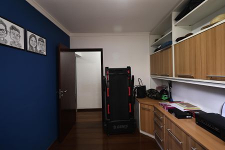 Apartamento à venda com 135m², 4 quartos e 2 vagas Apartamento à venda com 135m², 4 quartos e 2 vagasQuarto 1