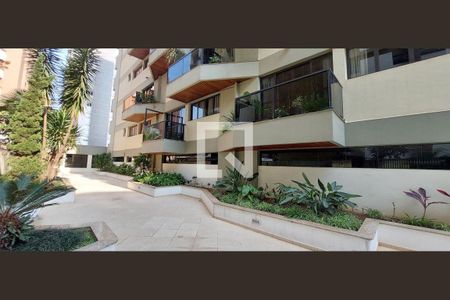 Apartamento à venda com 135m², 4 quartos e 2 vagas Apartamento à venda com 135m², 4 quartos e 2 vagasÁrea comum