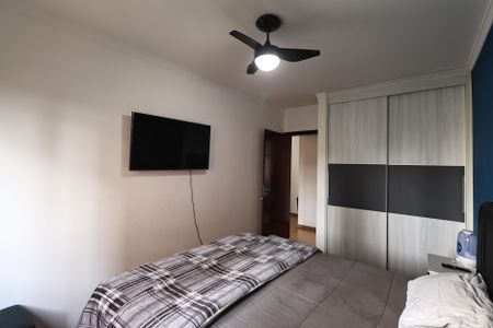 Apartamento à venda com 135m², 4 quartos e 2 vagas Apartamento à venda com 135m², 4 quartos e 2 vagasQuarto 2