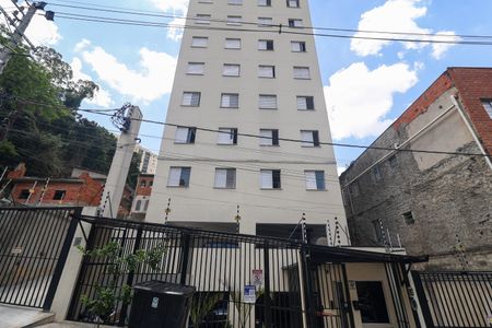 Apartamento à venda com 48m², 2 quartos e 1 vaga Apartamento à venda com 48m², 2 quartos e 1 vagaFachada