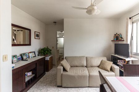 Apartamento à venda com 35m², 1 quarto e 1 vaga Apartamento à venda com 35m², 1 quarto e 1 vagaSala