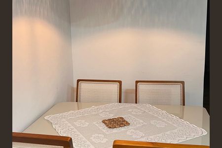 Apartamento para alugar com 50m², 2 quartos e 1 vagaSala