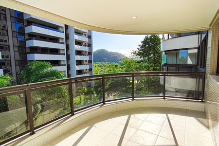 varanda de apartamento para alugar com 2 quartos, 86m² em Barra da Tijuca, Rio de Janeiro
