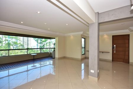 Sala de apartamento para alugar com 4 quartos, 330m² em Portal do Morumbi, São Paulo
