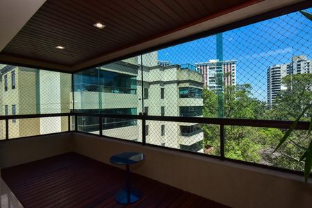 Varanda de apartamento para alugar com 4 quartos, 330m² em Portal do Morumbi, São Paulo
